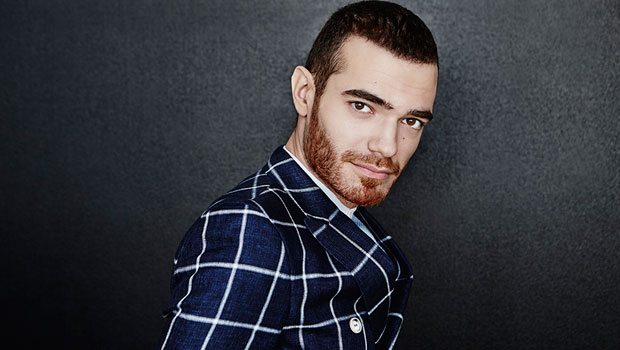 "Sevdiyim insan mənimdir, görünməsini istəmirəm" - Elnur Hüseynov