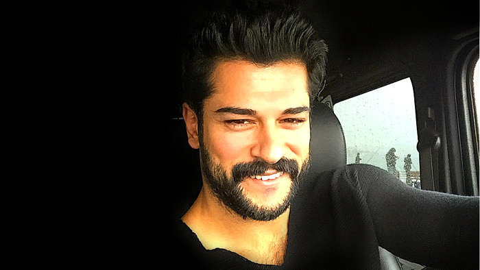 Burak Özçivit qanunu pozdu