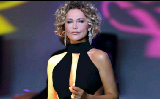 Hülya Avşar konserti yarımçıq qoydu