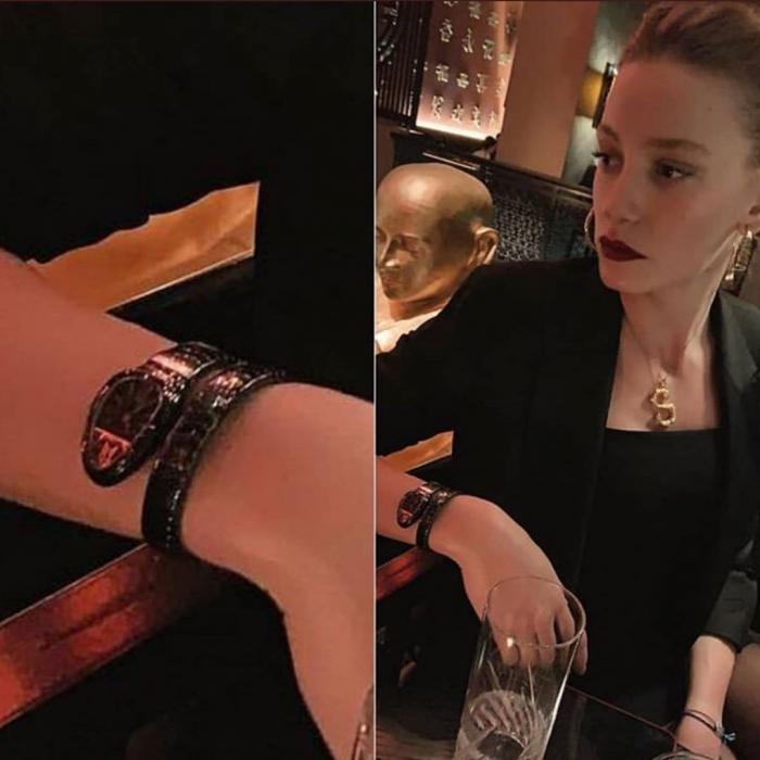 Serenay Sarıkaya Dubay səyahətinə yollanıb