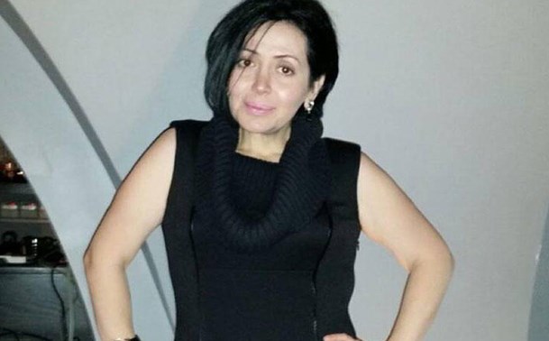 Emma oğlunun üzünü göstərdi