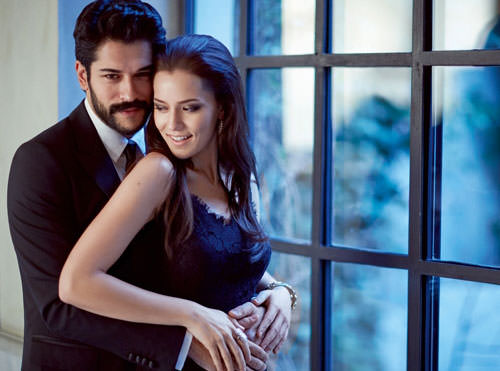 Burak Özçivit evlənir