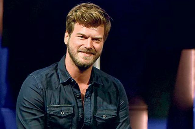 Kıvanç Tatlıtuğ xəstəxanalıq oldu