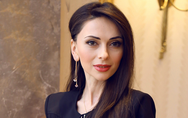 Manana "Sadəcə sev" dedi