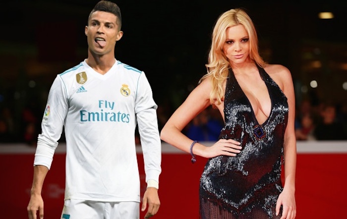 Ronaldo Ria Antoniou ilə də sevgili imiş